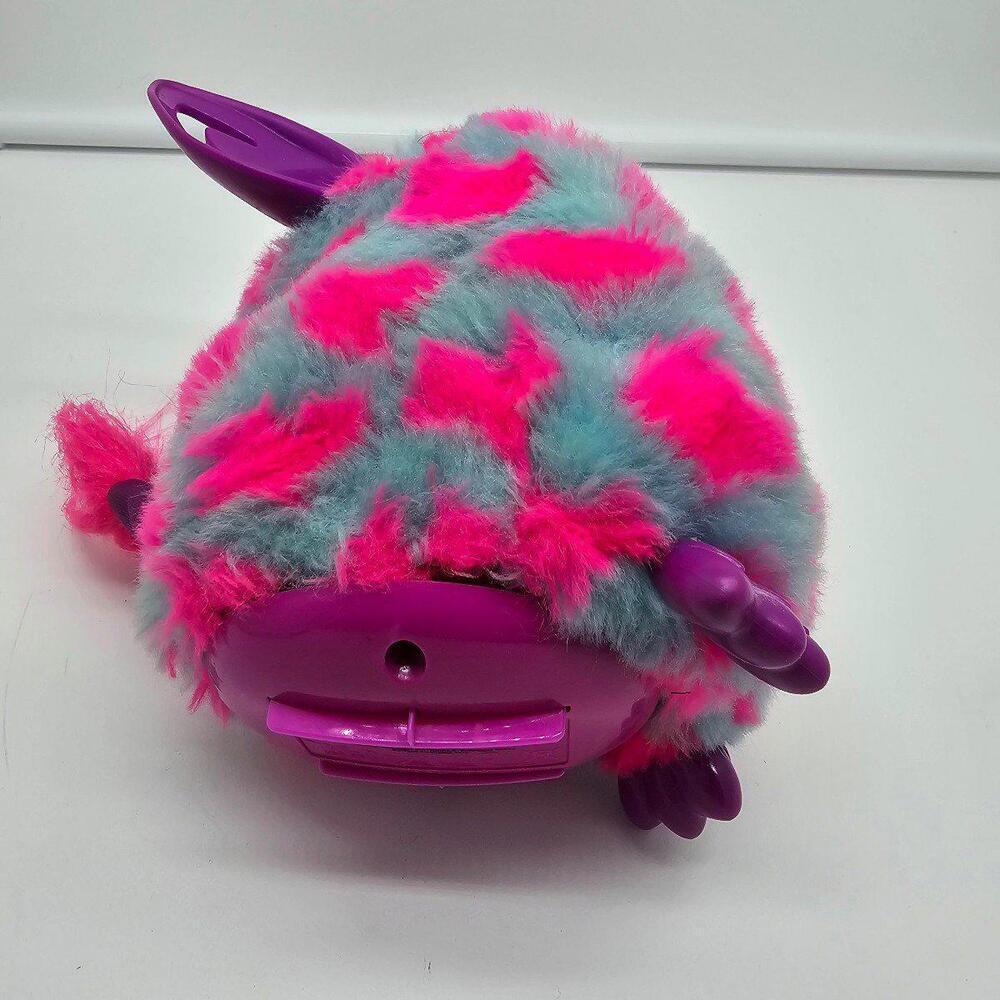 Furby - Picture 6 of 6